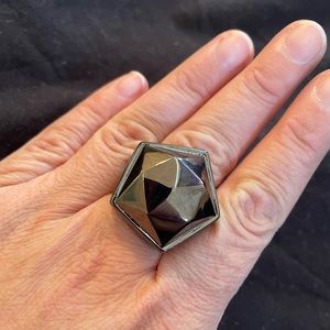 Pentagon shaped bronze stone ring.